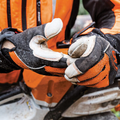 05. Chain Saw Gloves